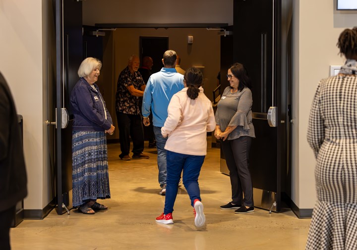 Volunteer For Easter